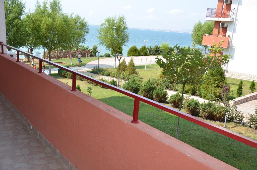 Single Private Apartments In Marina View Fort Beach سفيتي فلاس المظهر الخارجي الصورة
