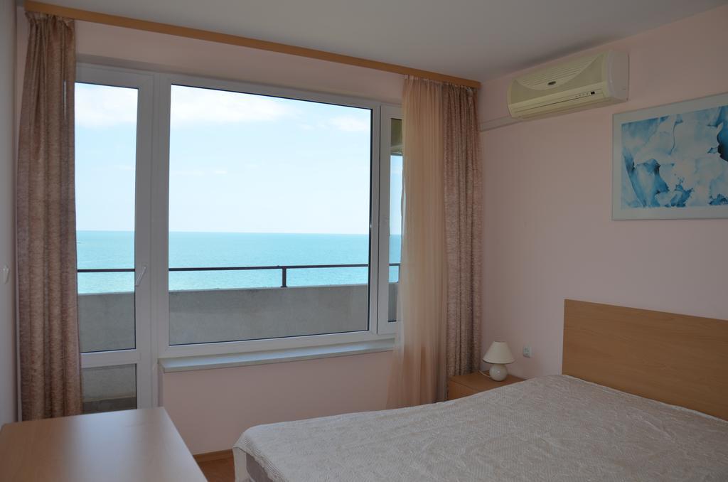 Single Private Apartments In Marina View Fort Beach سفيتي فلاس المظهر الخارجي الصورة