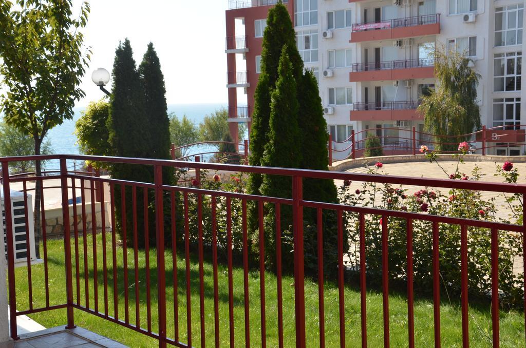 Single Private Apartments In Marina View Fort Beach سفيتي فلاس المظهر الخارجي الصورة