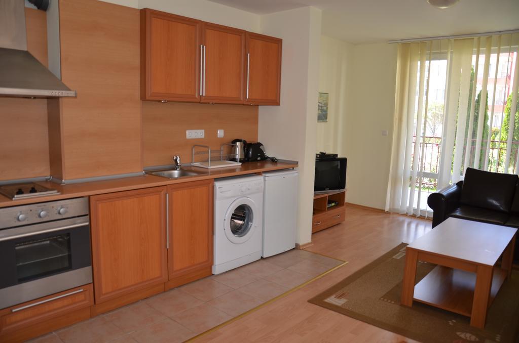 Single Private Apartments In Marina View Fort Beach سفيتي فلاس المظهر الخارجي الصورة