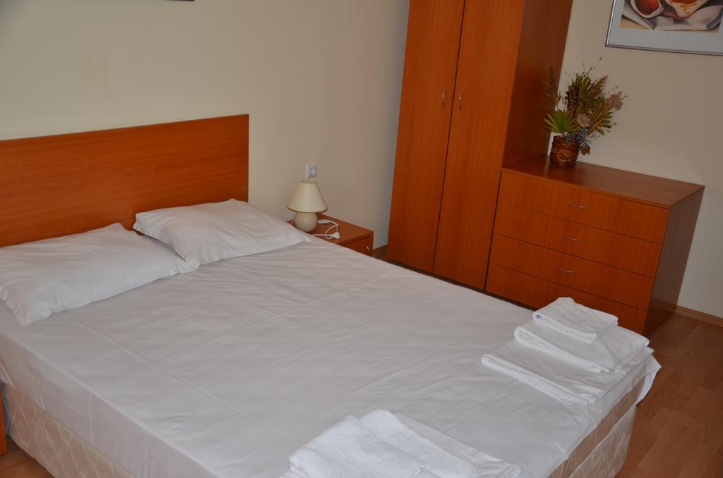 Single Private Apartments In Marina View Fort Beach سفيتي فلاس المظهر الخارجي الصورة